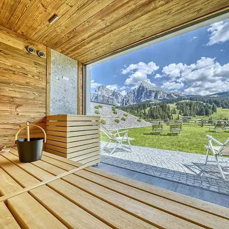 Hotel Brunelle 4*